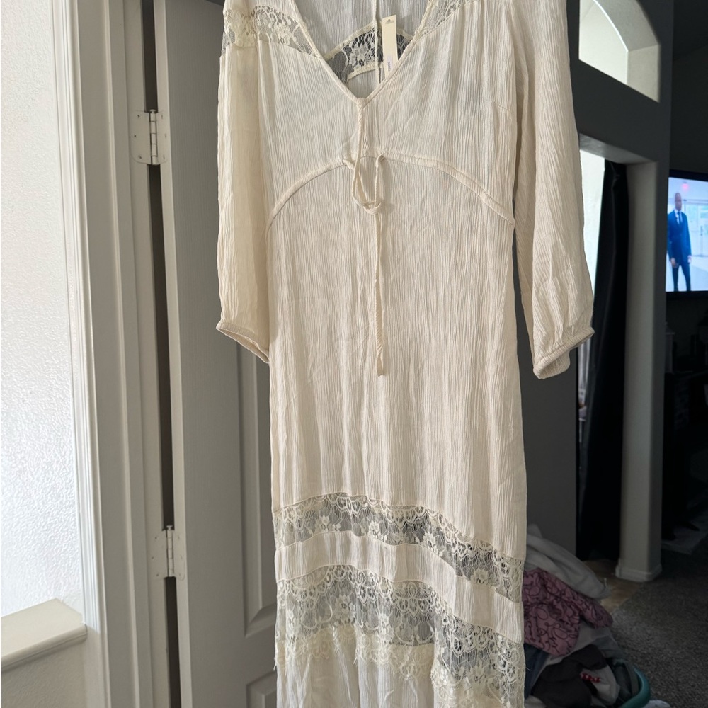 Mustard Seed Ivory Lace-Trim Top